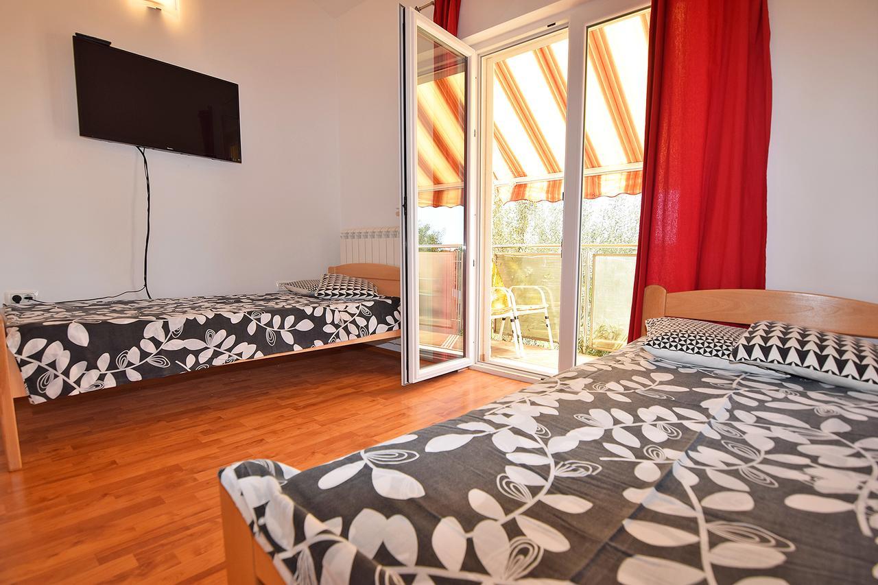 Apartments Jeromela Valbandon Экстерьер фото