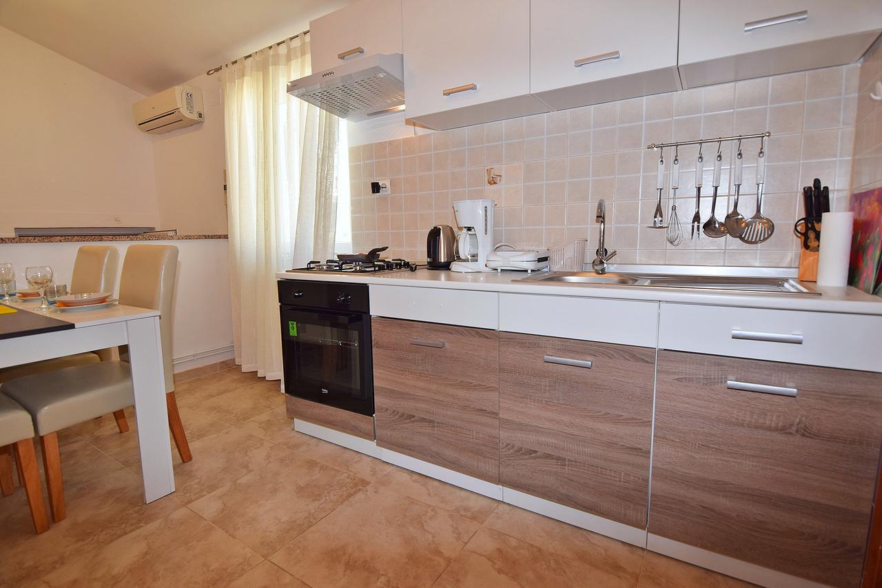 Apartments Jeromela Valbandon Экстерьер фото