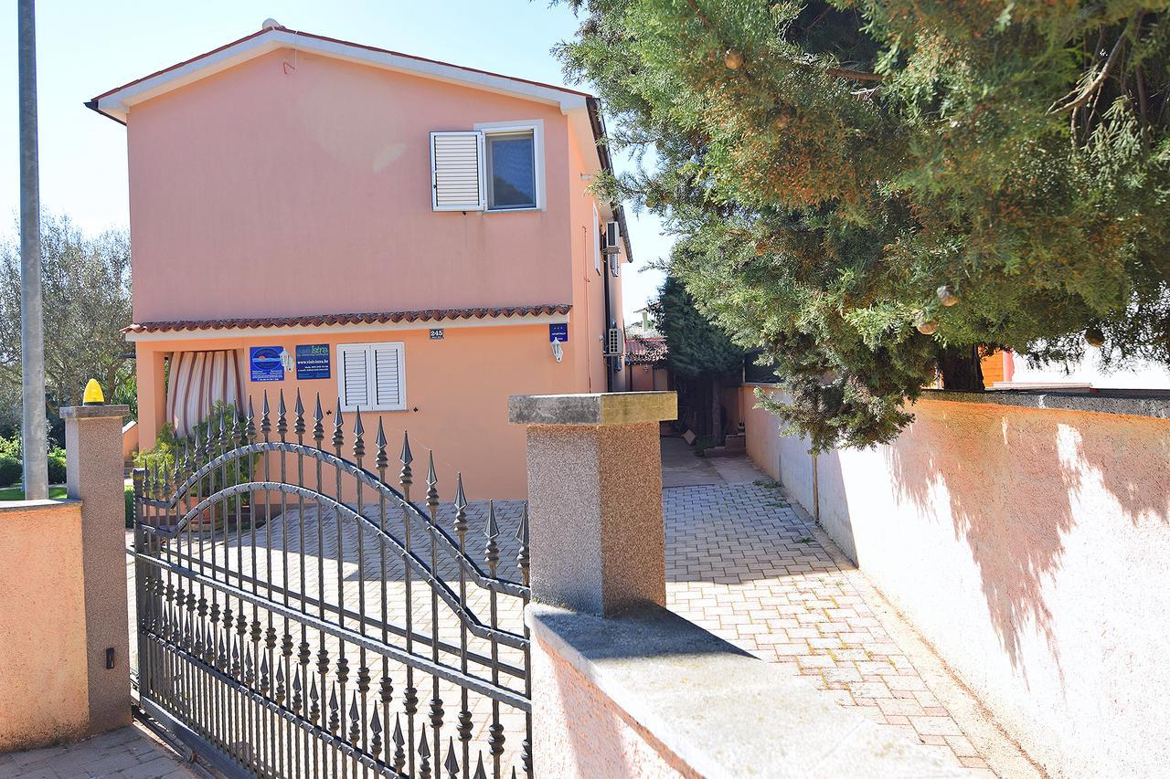 Apartments Jeromela Valbandon Экстерьер фото